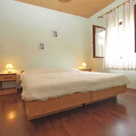 Apartment Maja 221