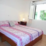 Apartman Maja 221